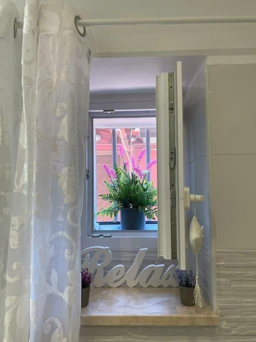 Relax Home By Dani Rom Exterior foto